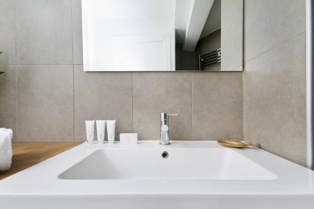 Paris 3° Center - Le Marais Apartment Luaran gambar
